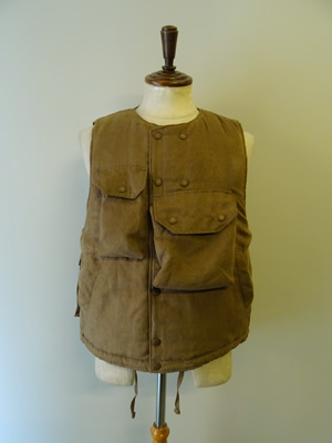 ENGINEERED　GARMENTS（エンジニアードガーメンツ）　COVER VEST - LT.WEIGHT FAKE SUEDE