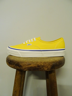 VANS（バンズ）　AUTHENTIC 44 DECK DX